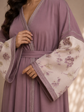 Hasna Kimono Mauve Élégance Florale