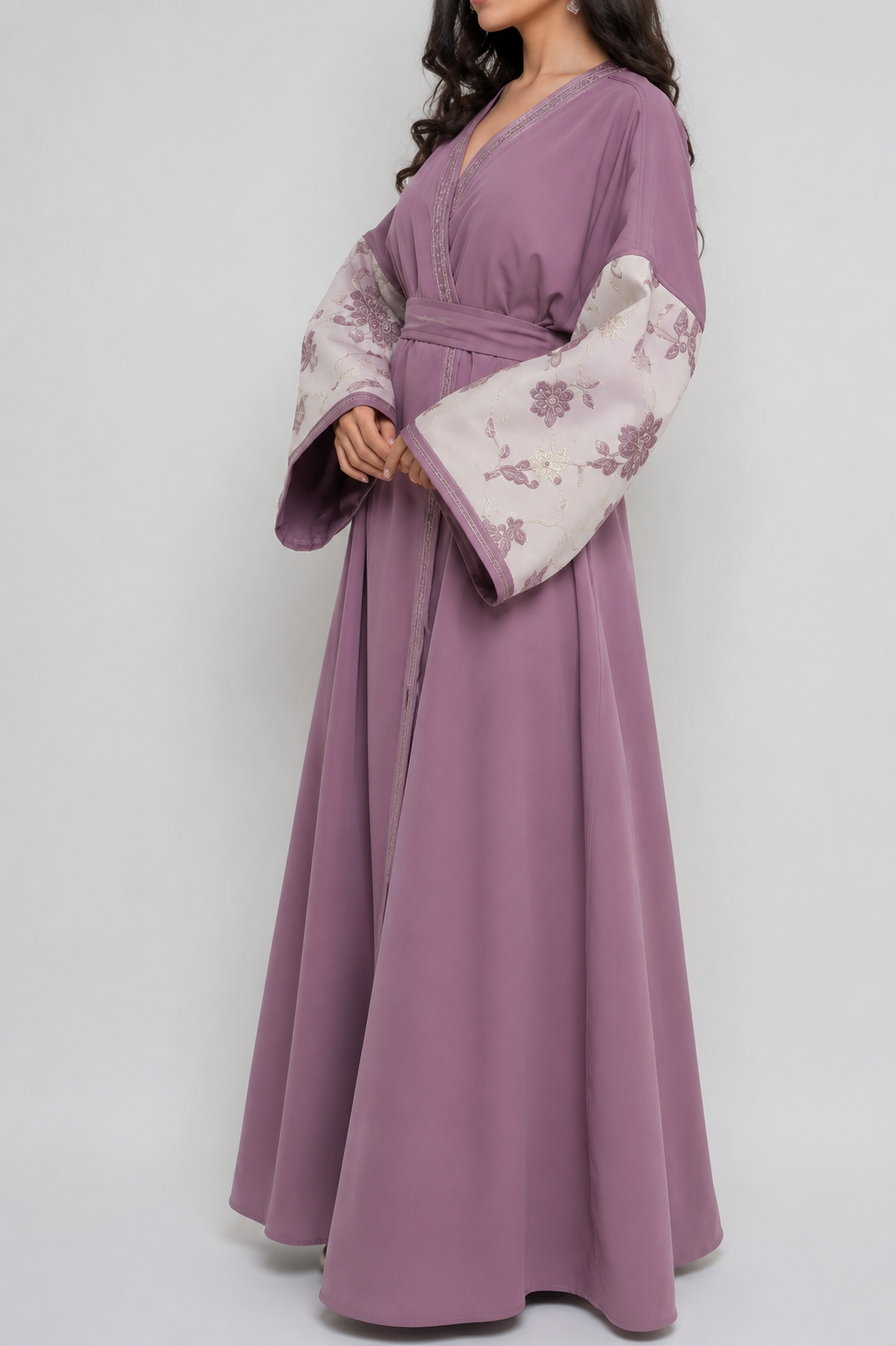 Hassna Kimono Mauve Élégance Florale